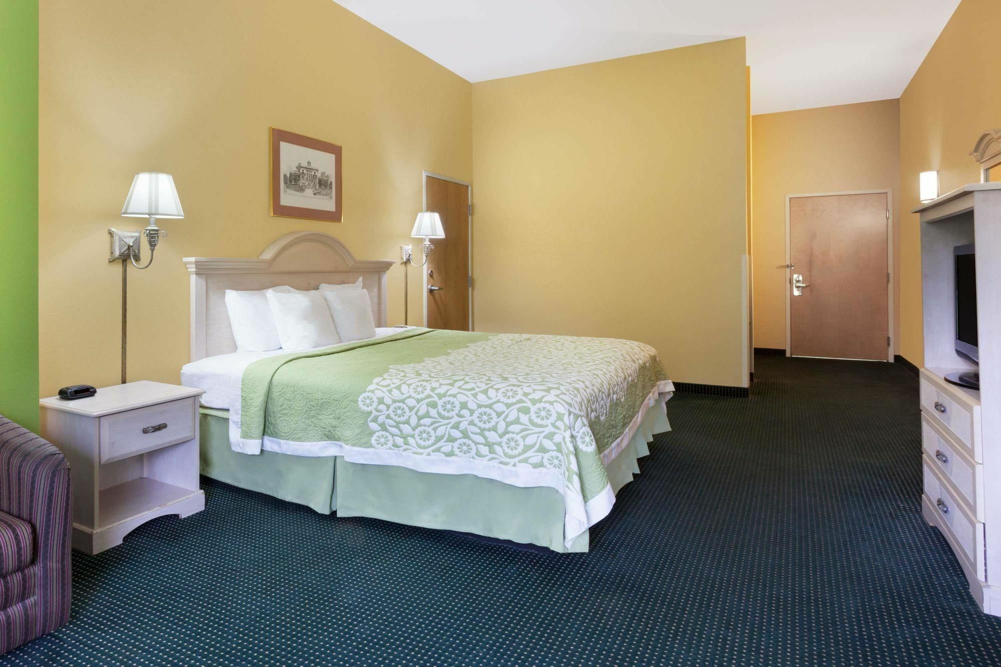 Days Inn & Suites By Wyndham מורפריסבורו מראה חיצוני תמונה